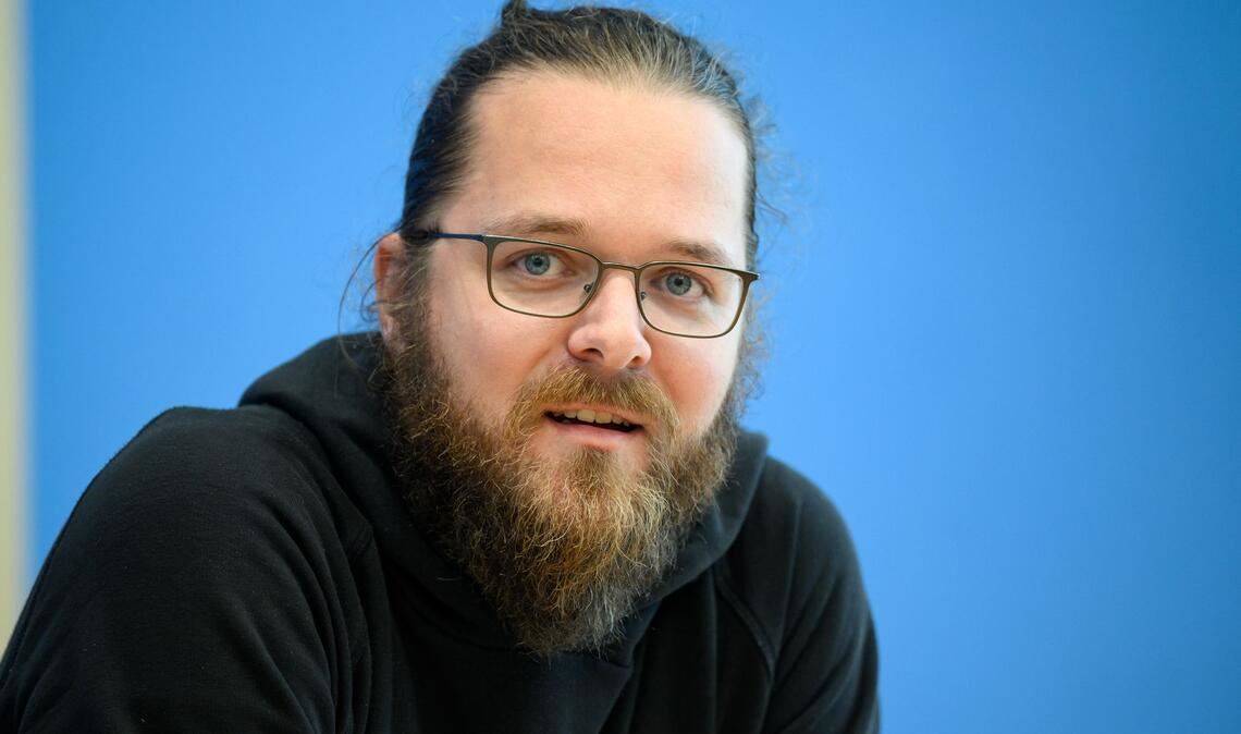 Wurde nach eigenen Angaben ausgeladen: Arne Semsrott (Archivbild).