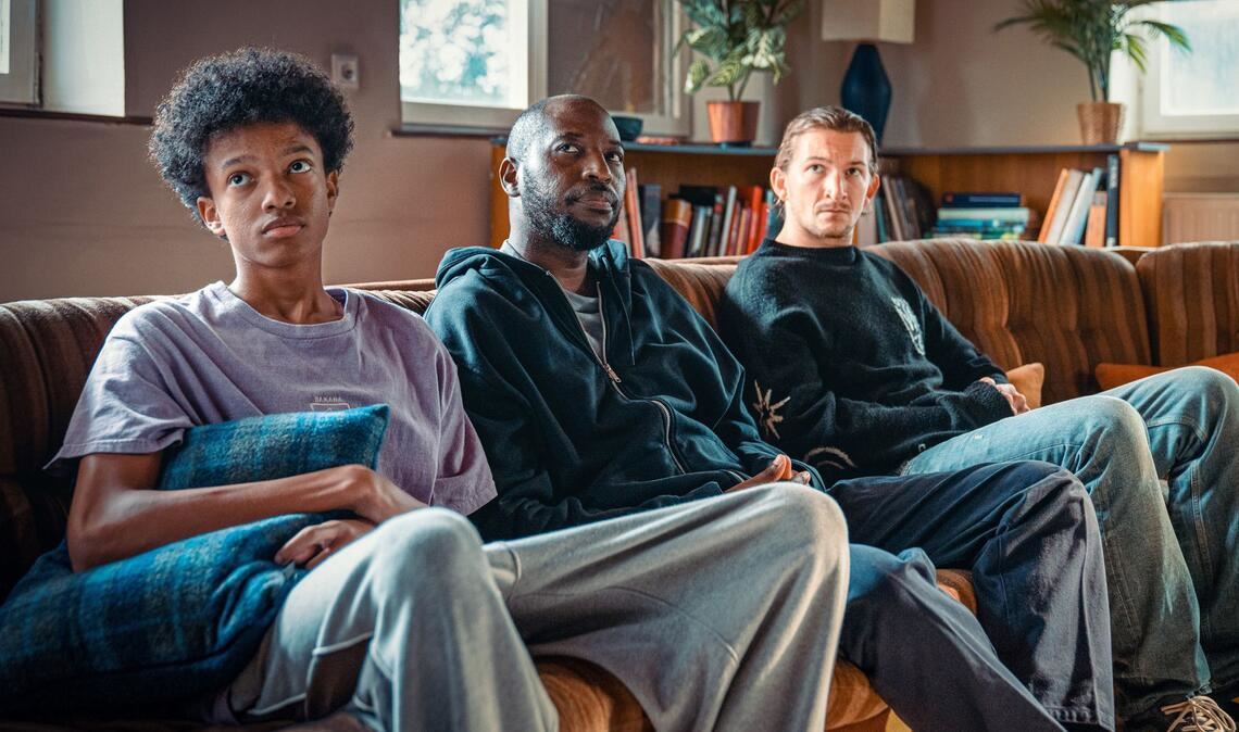 Yacouba Diabate (Rolle: Oki Okotho Sialo), Ayo Aloba (Rolle: Femi Olaifa), Augustin Groz (Rolle: Simon Rechnik).