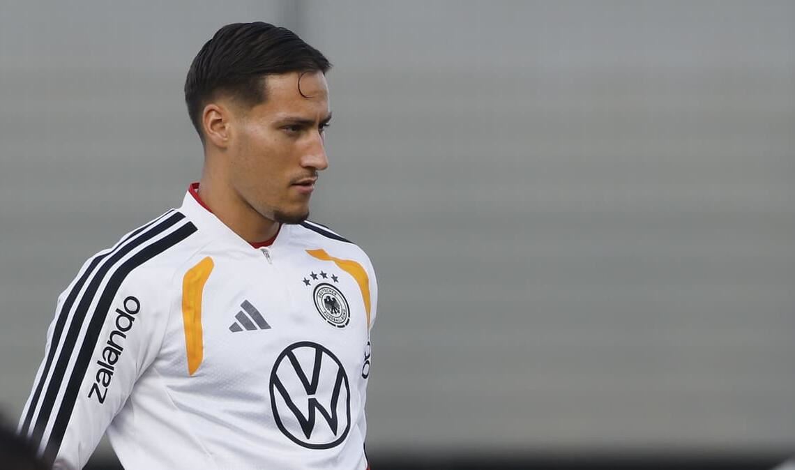 Younes Ebnoutalib (Note 3,5): Der Frankfurter Stürmer kam in der 30. Minute für den verletzten Kai Havertz in die Partie – und hatte wenig später die erste gute deutsche Chance mit einem Linksschuss. Hinterher bei seinem Debüt in der A-Nationalelf aktiv eingebunden als Stoßstürmer, aber nicht immer sicher unterwegs in Ballbesitz.