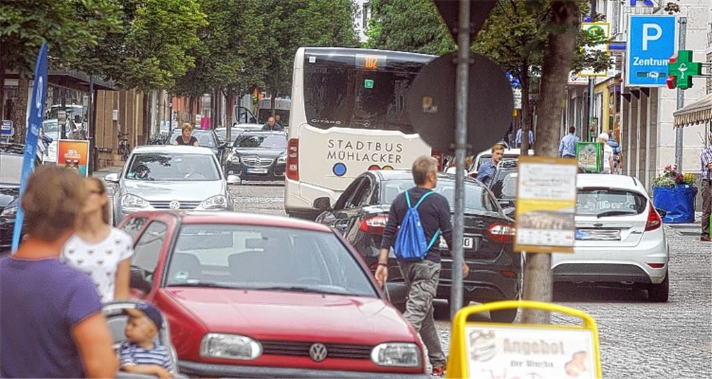 Fraktion fordert Einbahnstraße