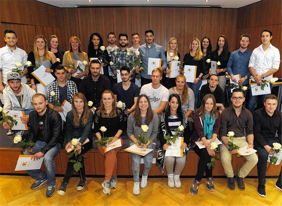Jeder vierte Schüler mit Lob oder Preis ausgezeichnet Jeder vierte Schüler mit Lob oder Preis ausgezeichnet