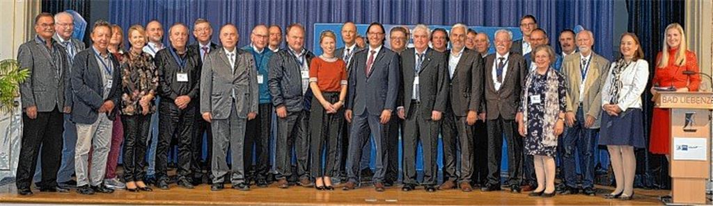 IHK würdigt Einsatz der ehrenamtlichen Prüfer