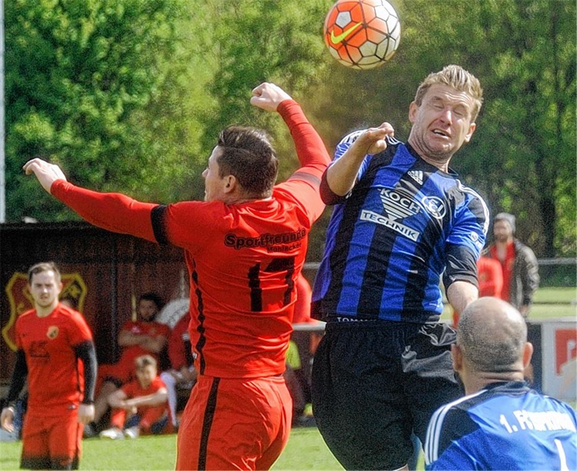 Eigentor-Doppelpack in Enzberg