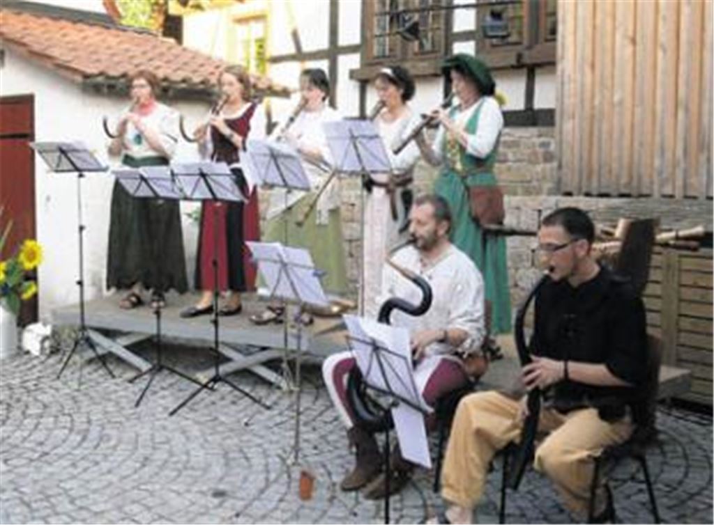 Zeitreise: Historische Instrumente mit einem eigentümlichen Klangbild versetzen die Zuhörer in die musikalische Welt des Mittelalters und der Renaissance.