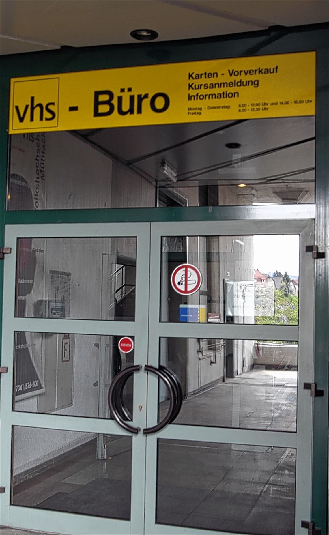 Zieht bald um: die Volkshochschule. Foto: Sadler