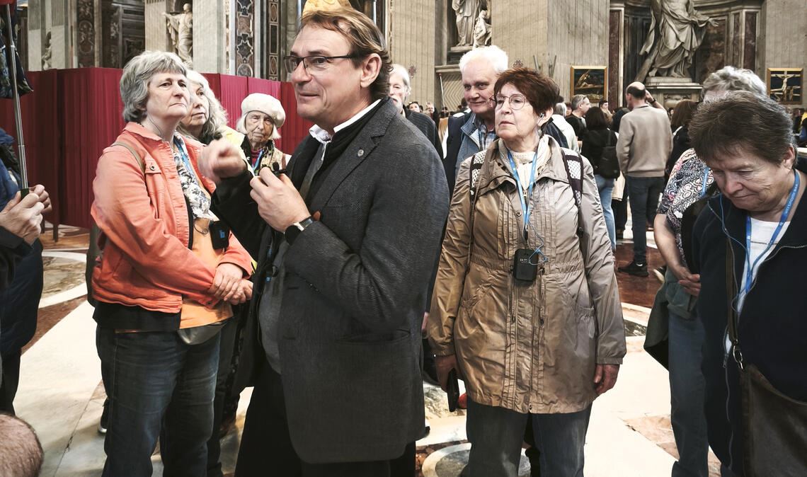 Zu Gast im Petersdom mit Andreas Englisch, einem ausgewiesenen Kenner.