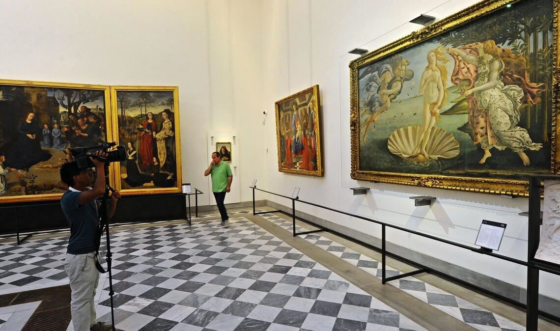 Zu den bekanntesten Werken gehört "Die Geburt der Venus" von Sandro Botticelli. (Archivbild)