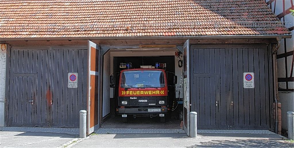 Zu eng: die heutige Unterkunft der Enzberger Feuerwehr in der alten Kelter.