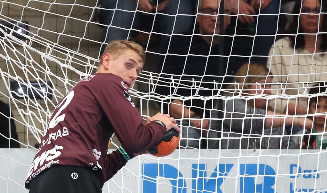 Zu wenig Paraden: FAG-Keeper Kristian Saeveras.