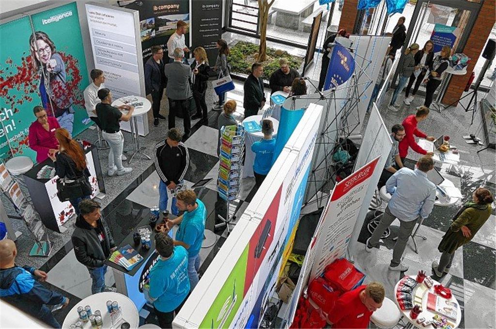 Kleine, aber feine Messe informiert über IT-Berufe