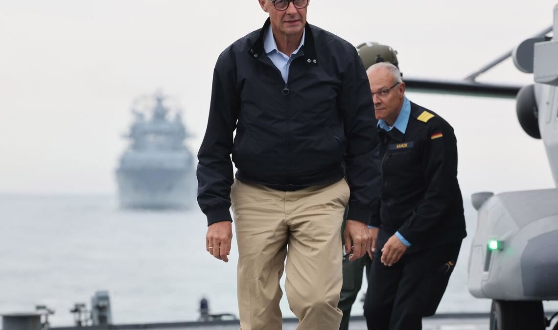 Merz: Bedrohung durch Russland ist real Zum Antrittsbesuch bei der Flotte.