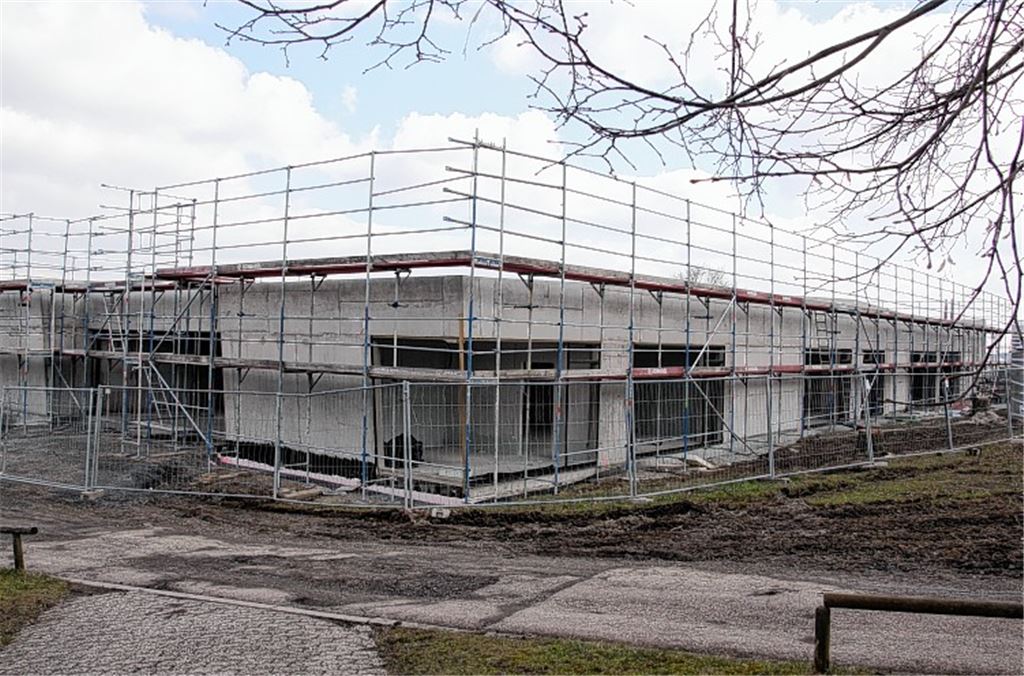 Zurzeit werden die Fensterelemente im Bildungszentrum Wiernsheim eingesetzt.