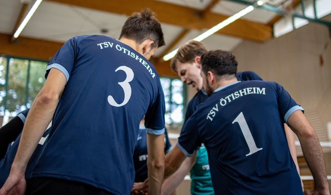 Zusammenhalt, Mut, eine gute Athletik und einen kühlen Kopf brauchen die Ötisheimer Volleyballer an diesem Samstag. 