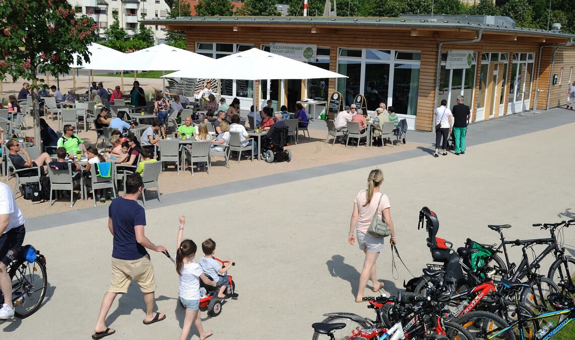 Zuversicht: Das Restaurant „EssEnz“ in den Enzgärten soll auch künftig unter der Regie von „Miteinanderleben“ laufen und Menschen mit Handicaps beschäftigen. Foto: Archiv