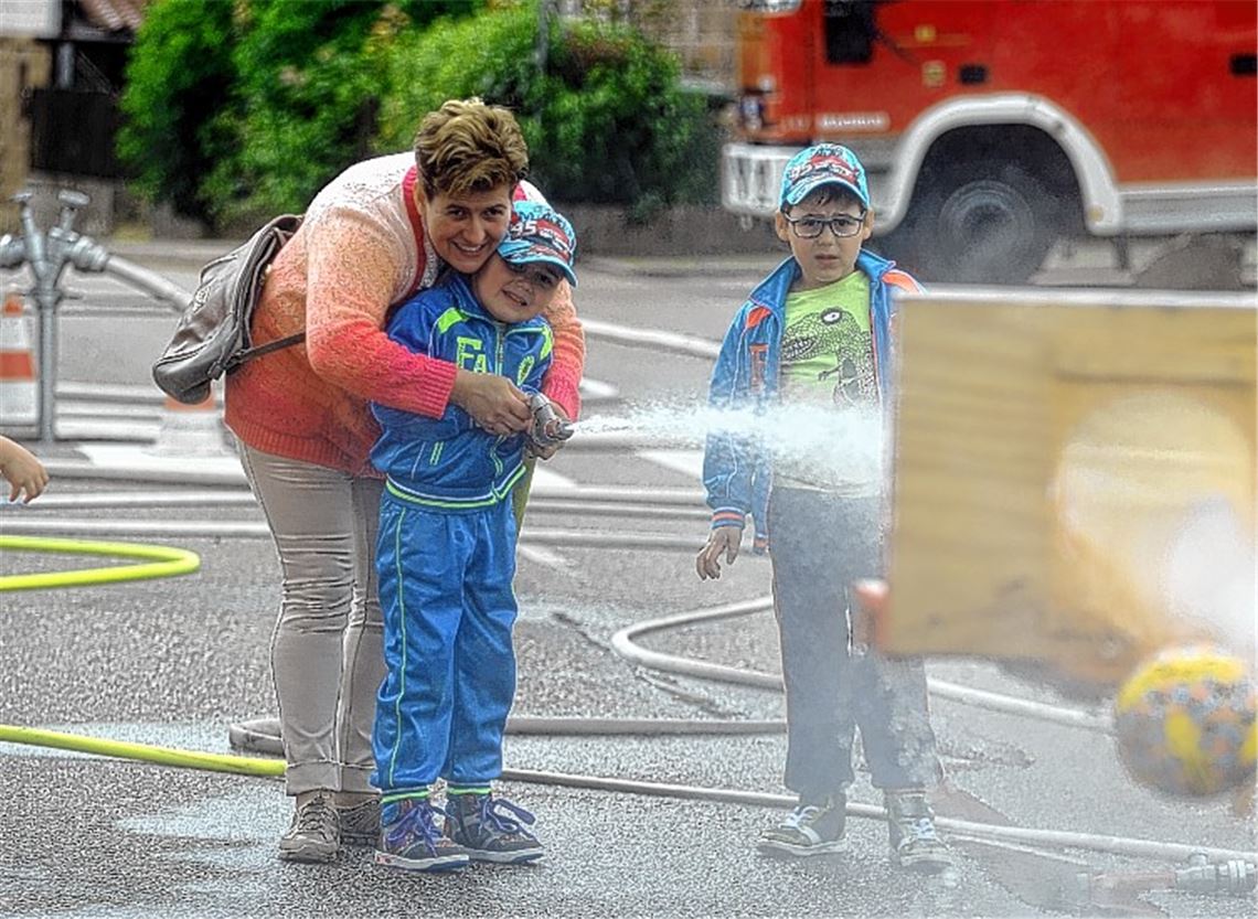 Feuerwehr macht Werbung in eigener Sache