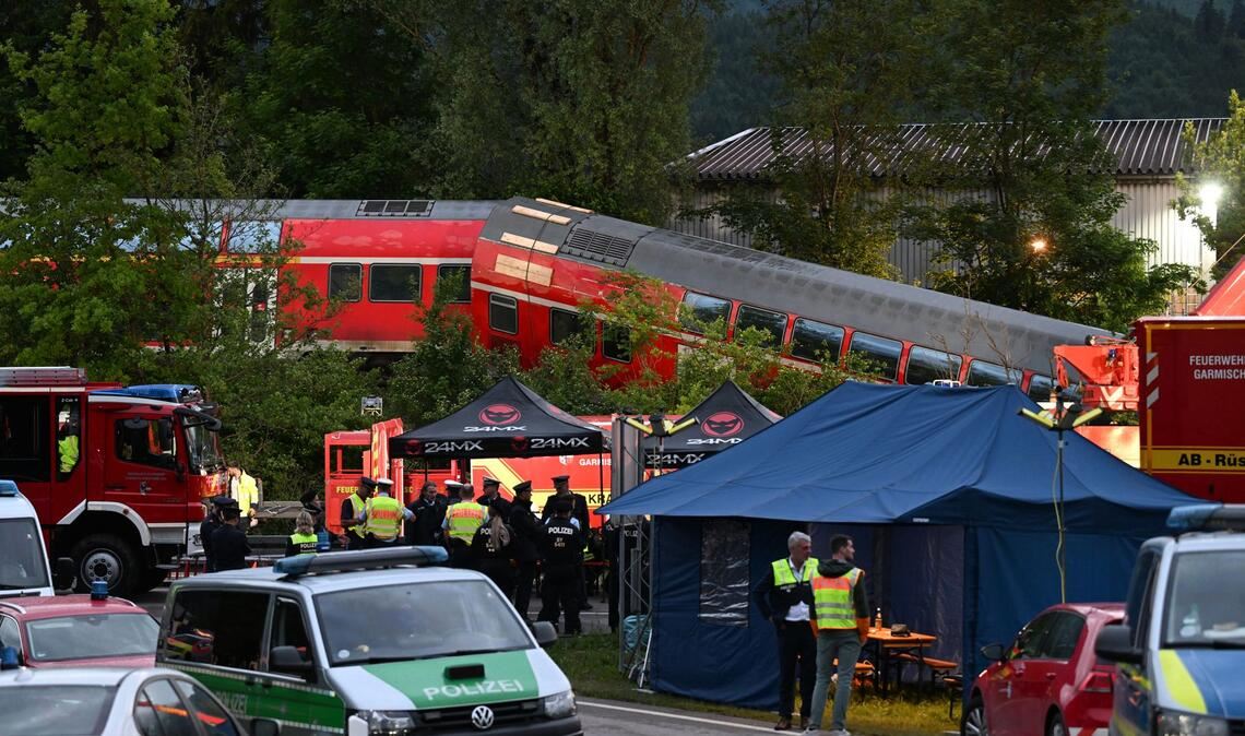 Zwei Bahnmitarbeiter müssen sich zum Zugunglück von Garmisch-Partenkirchen vor Gericht verantworten (Archivbild).