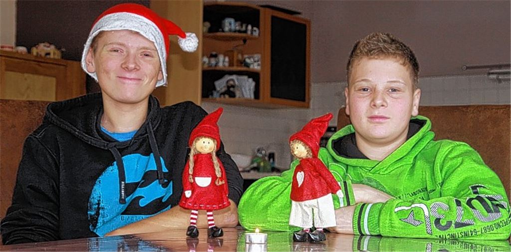 Zwei Brüder, die mehr verbindet, als nur die gleichen Eltern zu haben: Nico (re.) hat dem an Blutkrebs erkrankten Yannick Stammzellen gespendet.