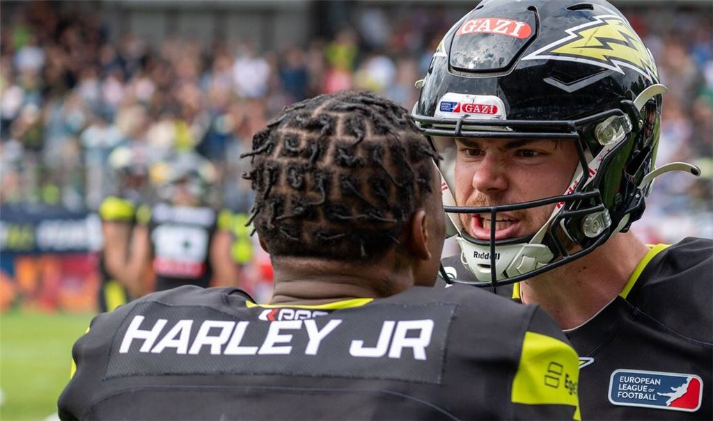 Zwei Top-Receiver von Stuttgart Surge: Mike Harley Jr. und Louis Geyer.