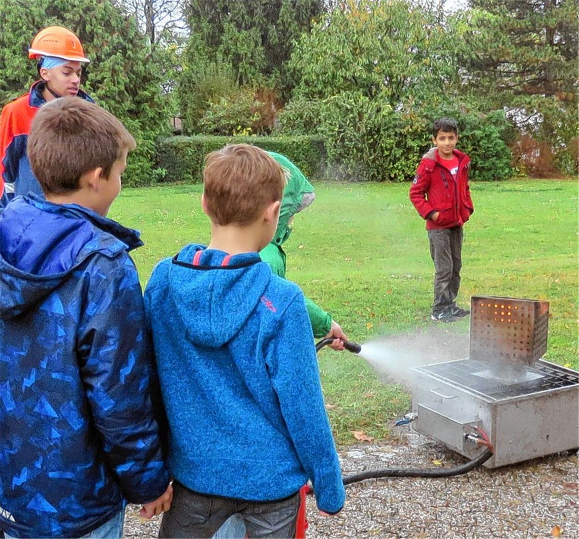 Schüler machen sich fit für den Notfall