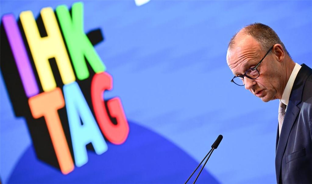 Zwei klare Ansagen macht Merz beim IHK-Tag mit Blick auf die anstehende Steuerreform.