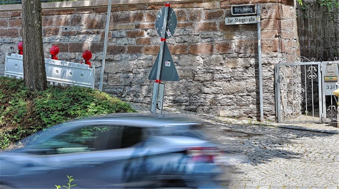 B10-Baustelle wirft Fragen auf