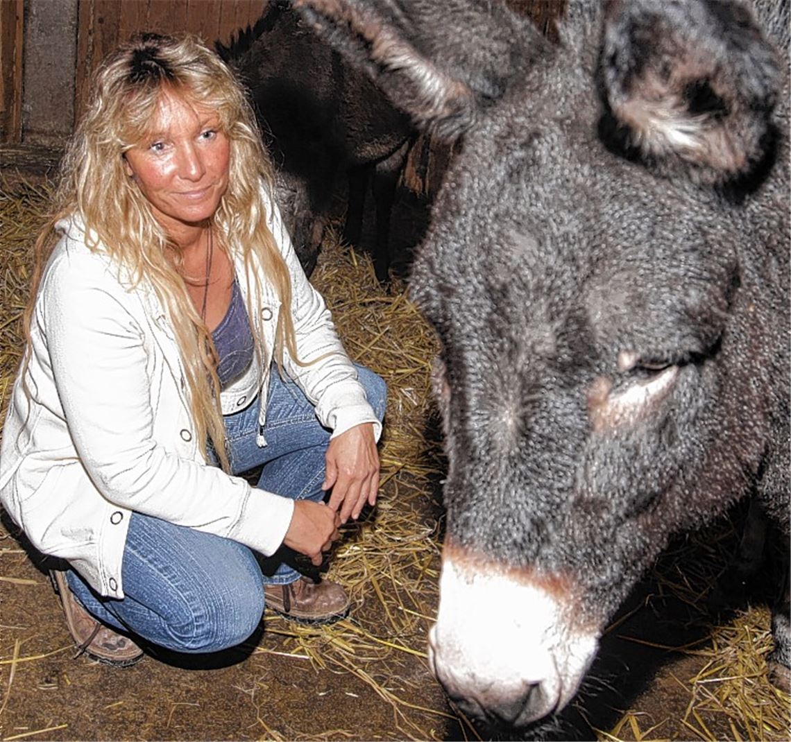 Zwischen Hoffen und Bangen: Felicia Ruhland vom Tier- und Gnadenhof.