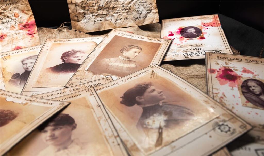 Zwischen dem 31. August und dem 9. November 1888 wurden im Londoner Armenviertel Whitechapel fünf bestialische Morde begangen, die die Handschrift eines einzigen Täters trugen –  Jack the Ripper.