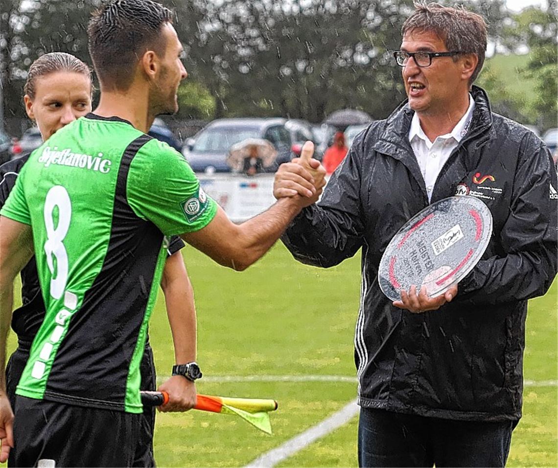 Aufsteiger Bilfingen überrascht