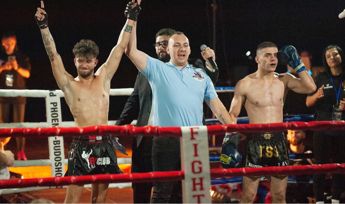 ...geht am Ende als Sieger hervor.