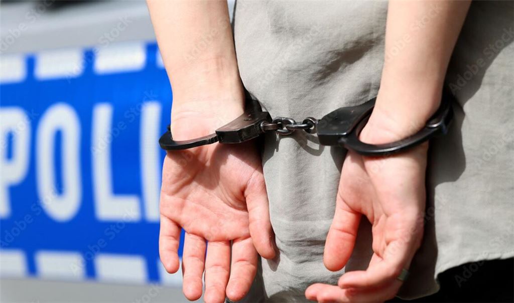 <strong>Die amtliche Kriminalstatistik</strong><br />zeigt, dass  Jugendliche in Baden-Württemberg immer gewalttätiger werden und  auch öfter  auf der Anklagebank landen.